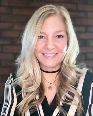 Headshot of Shari Walgren