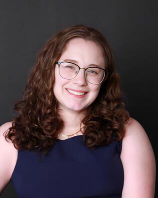 Headshot of Sierra Henry