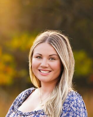 Headshot of Kelsey McMillan