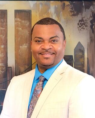 Headshot of James Lovelace Sr