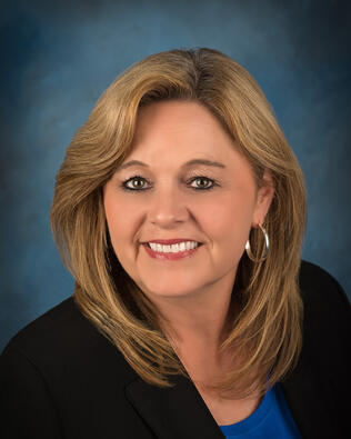 Gail Thompson, CENTURY 21 Real Estate Agent in Sevierville, TN