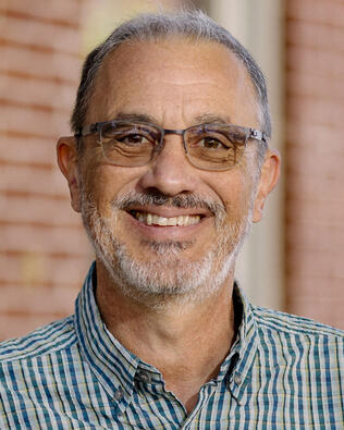 Headshot of Robert Christian