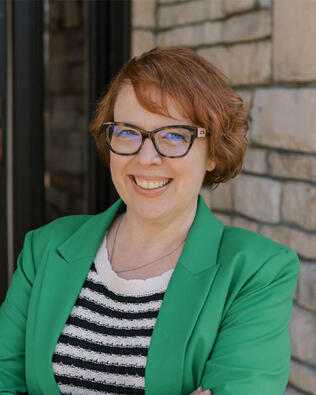 Headshot of Darcia Mulder