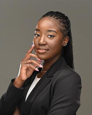 Headshot of Quyaira Flint