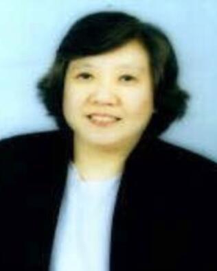 Headshot of Angela Yong