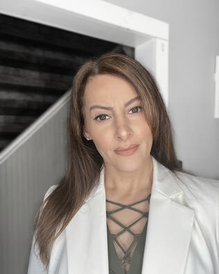 Headshot of Patricia Garraway