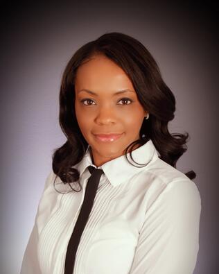 Headshot of Latoya Hayes