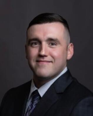Headshot of Devin Murphy
