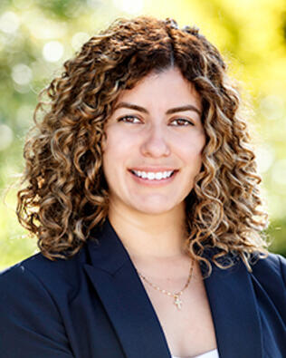 Headshot of Michelle Castaneda