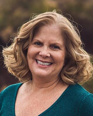 Headshot of Teresa Frey