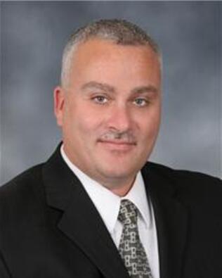 Headshot of Alfred Walter