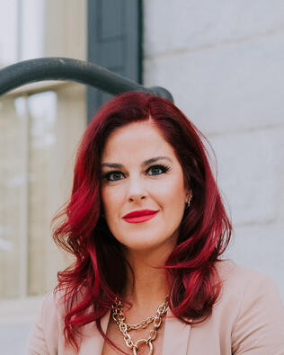 Headshot of Cristina Dobem