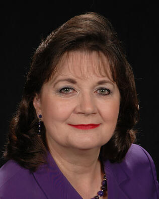 Headshot of Dorothy Ybarra