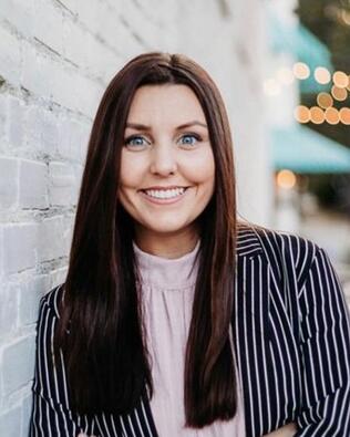 Headshot of Rebecca Cheyenne Smith