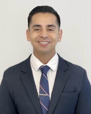 Headshot of Joshua Serrano