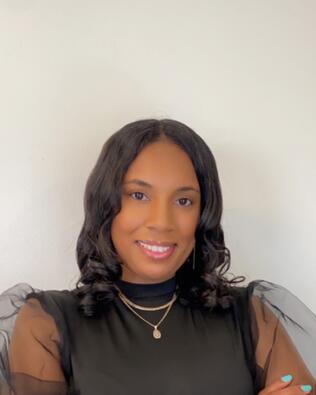 Headshot of DeShanna Honore