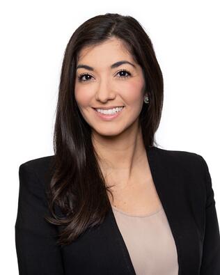 Headshot of Stephanie Crawford