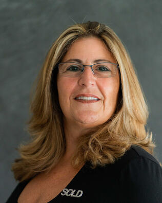 Headshot of Maryann Corona