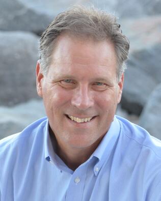 Headshot of Michael Saur