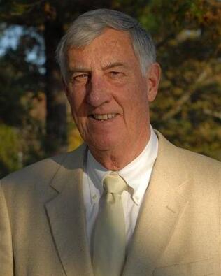 Headshot of Arthur Carson