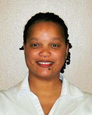 Headshot of Alicia Coles