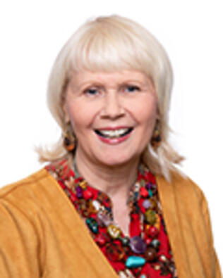 Headshot of Phyllis Wolper