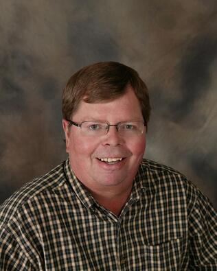 Headshot of Bob Ruhr