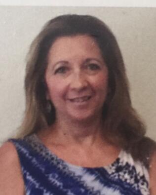 Headshot of Robyn Conte