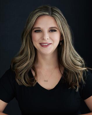 Headshot of Rebecca Bolton