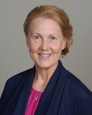 Headshot of Lynell Morris