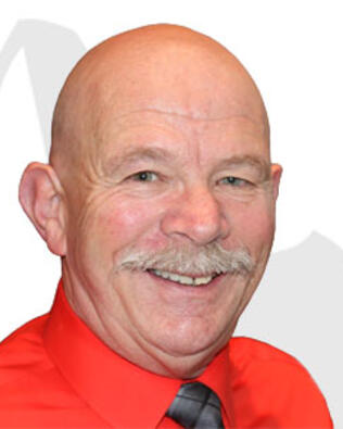Headshot of Roland Mueller