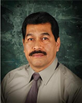 Headshot of Samuel Martinez