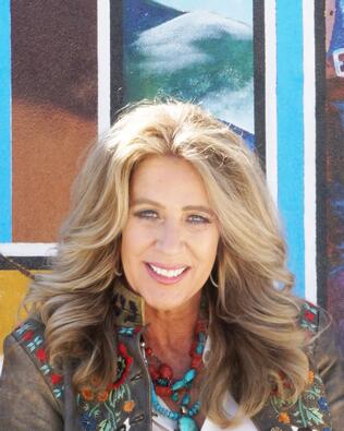 Headshot of Robin Shackelford