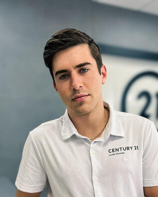 Headshot of Frank Casieri