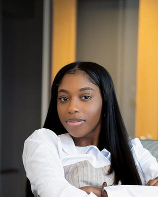 Headshot of Janell Jackson