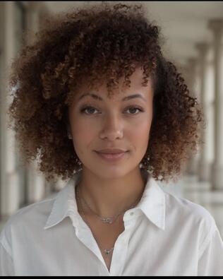 Headshot of Amber Arteaga