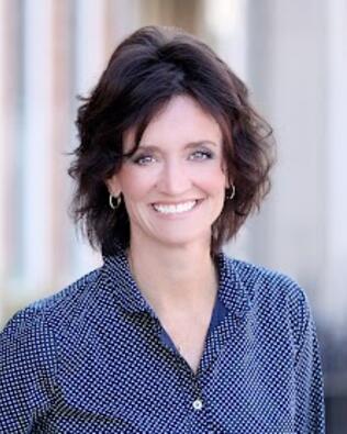 Headshot of Janet Winn