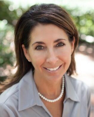 Headshot of Alyson Ferrer