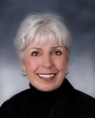 Headshot of Jeanne Hulse