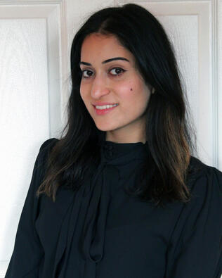 Headshot of Shruti Naik