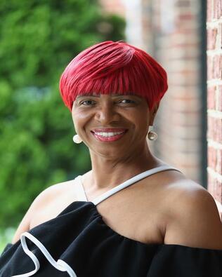 Headshot of Heather Hamilton