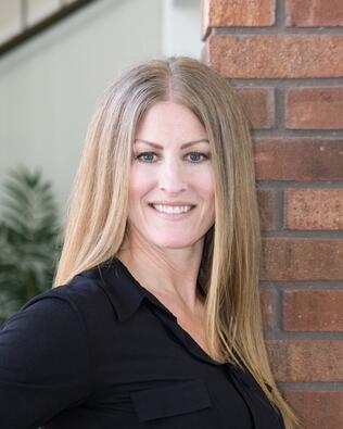 Headshot of Heather Karnish