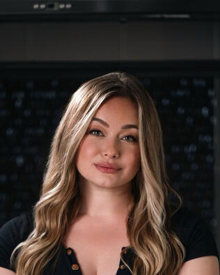 Headshot of Teya Odzelashivili