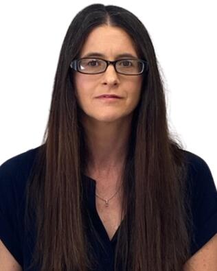 Headshot of Julie Hayes