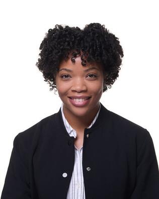 Headshot of Danielle Francis