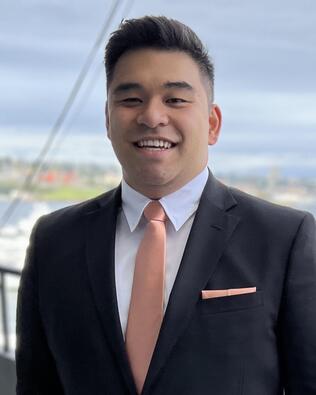Headshot of Andy Nguyen