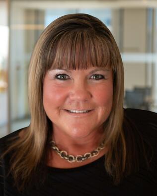 Headshot of Jackie Miller