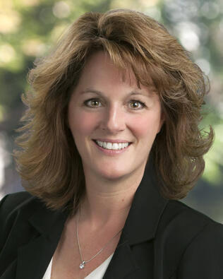 Headshot of Michelle Dietz