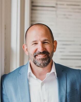 Headshot of Bob Fall