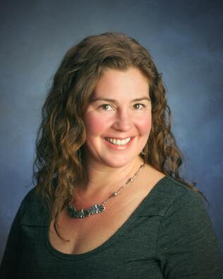 Headshot of Tricia Bunnell